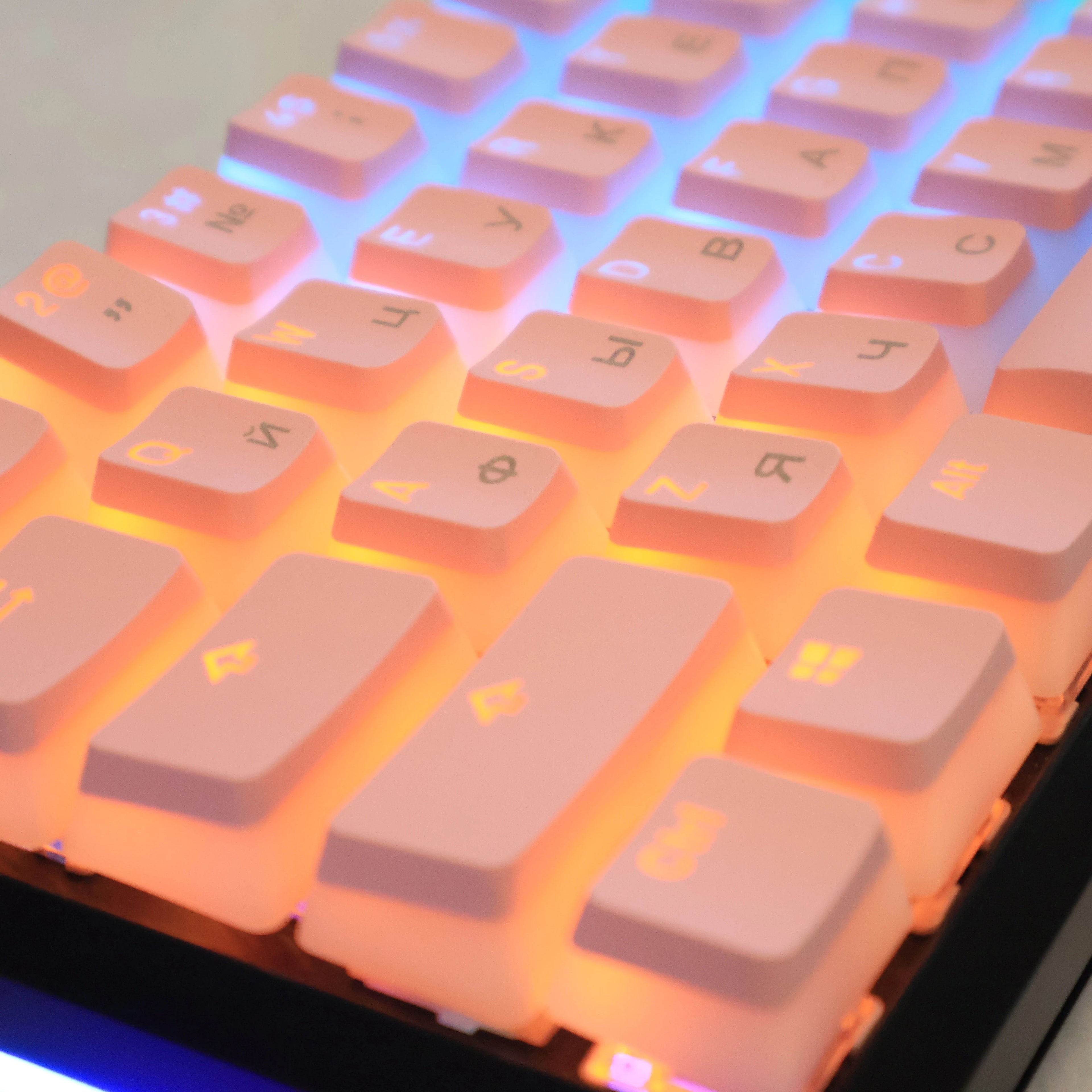 Cyrillic/Russian Pudding Keycaps Layout Keycap for Mechanical Keyboards Keycap Double Shot PBT Full 117 Keys Set Keycaps ISO Key